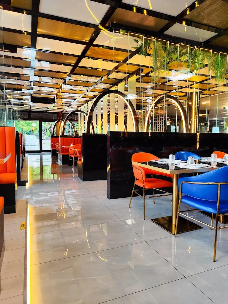 Sushi Z restaurant in Clusane