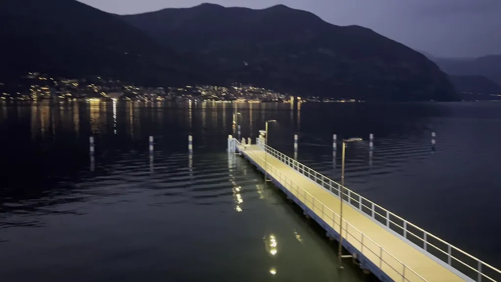 Ristorante Hotel Punta dell'Est restaurant in Clusane