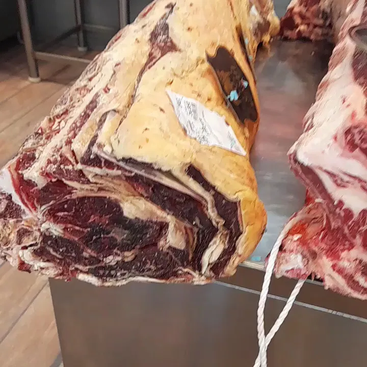 Meat and Fire 2_Clusane_slider_image_2