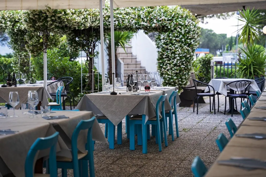 Trattoria del lago d'Iseo restaurant in Clusane