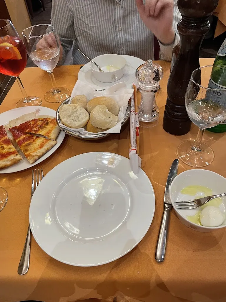 Hyeri Heath_Ristorante Galleria_Città metropolitana di Milano_review