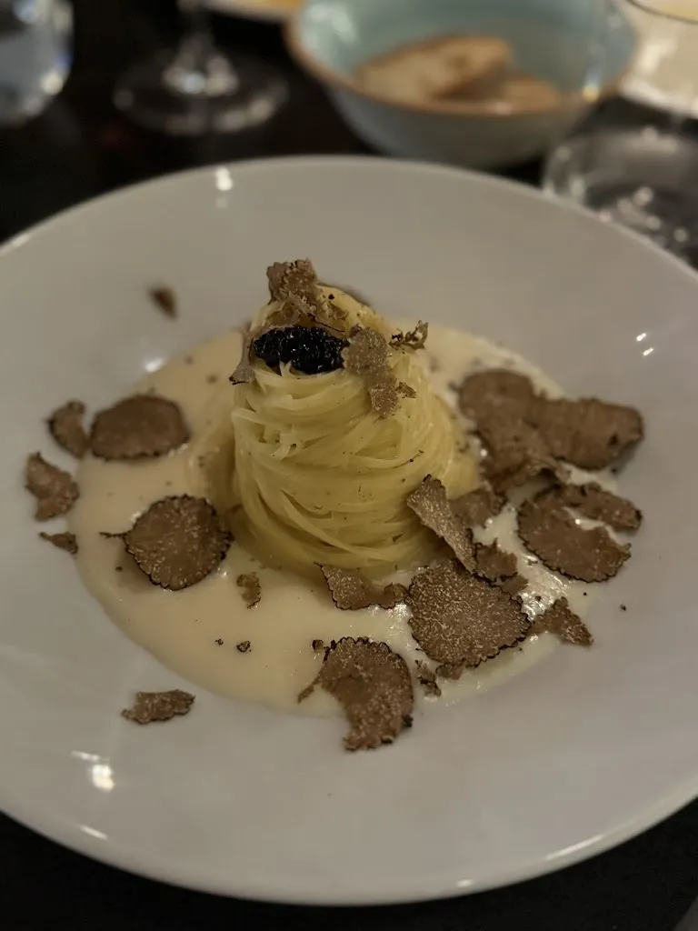 Line Roy-Bonde_Cantine MILANO - WINE & RESTAURANT_Città metropolitana di Milano_review