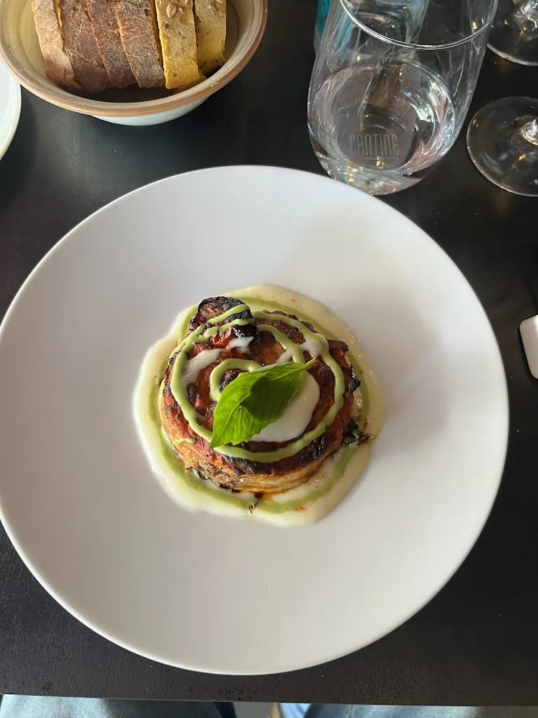 Rachael Miles_Cantine MILANO - WINE & RESTAURANT_Città metropolitana di Milano_review