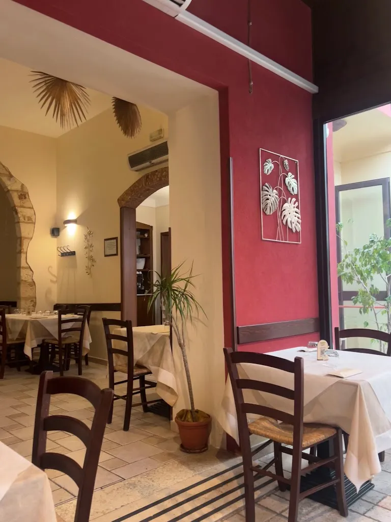 Isa Lopez_Trattoria, Pizzeria 