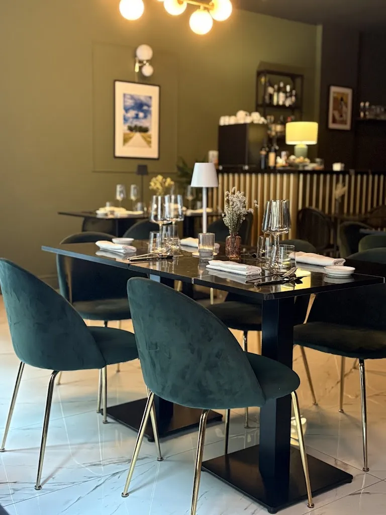 Petra Szikszai_Damot' Ristorante_Città metropolitana di Milano_review