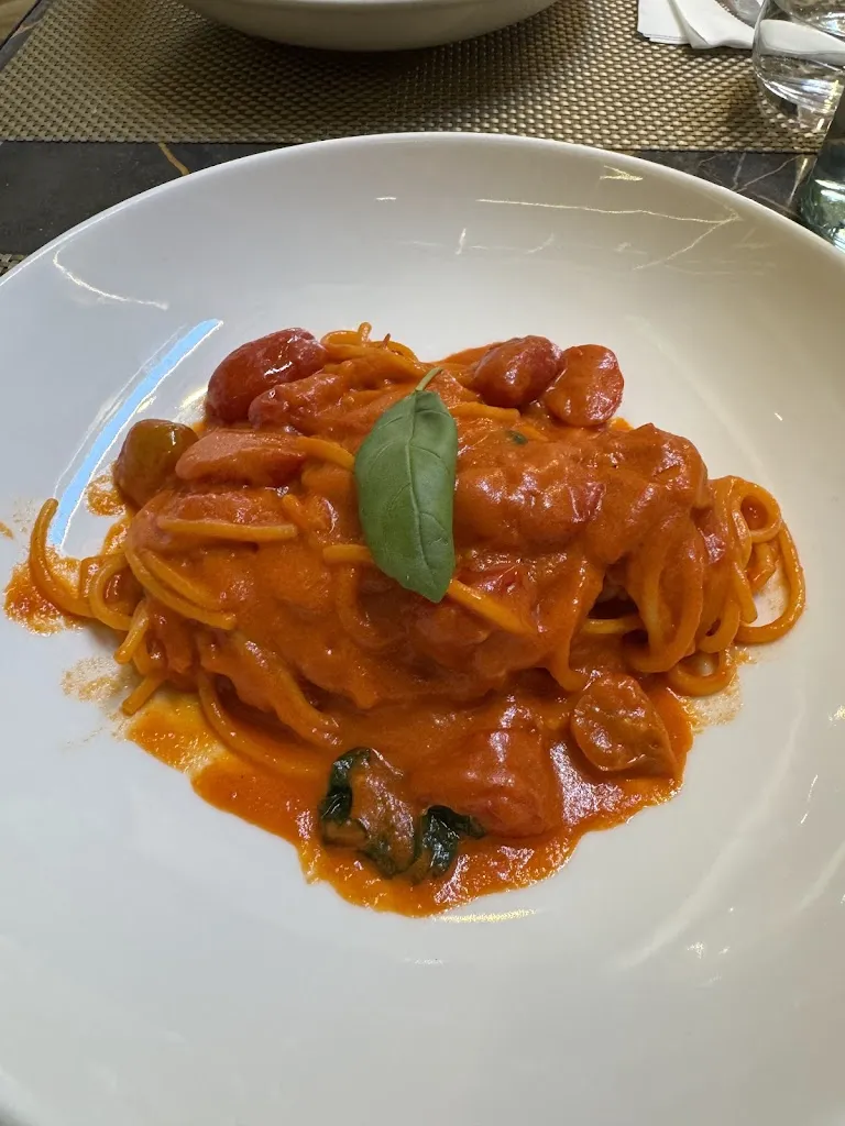 M Z_Da Regina 1985_Città metropolitana di Milano_review