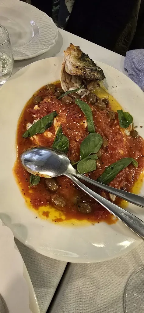 Manolis Kassalis_Delfino Restaurant_Città metropolitana di Milano_review