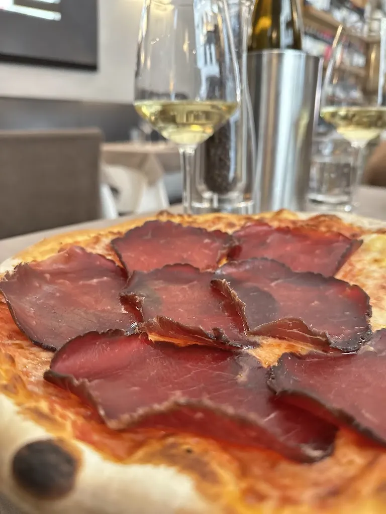 Vladyslav_Ristorante Pizzeria Convivium_Città metropolitana di Milano_review