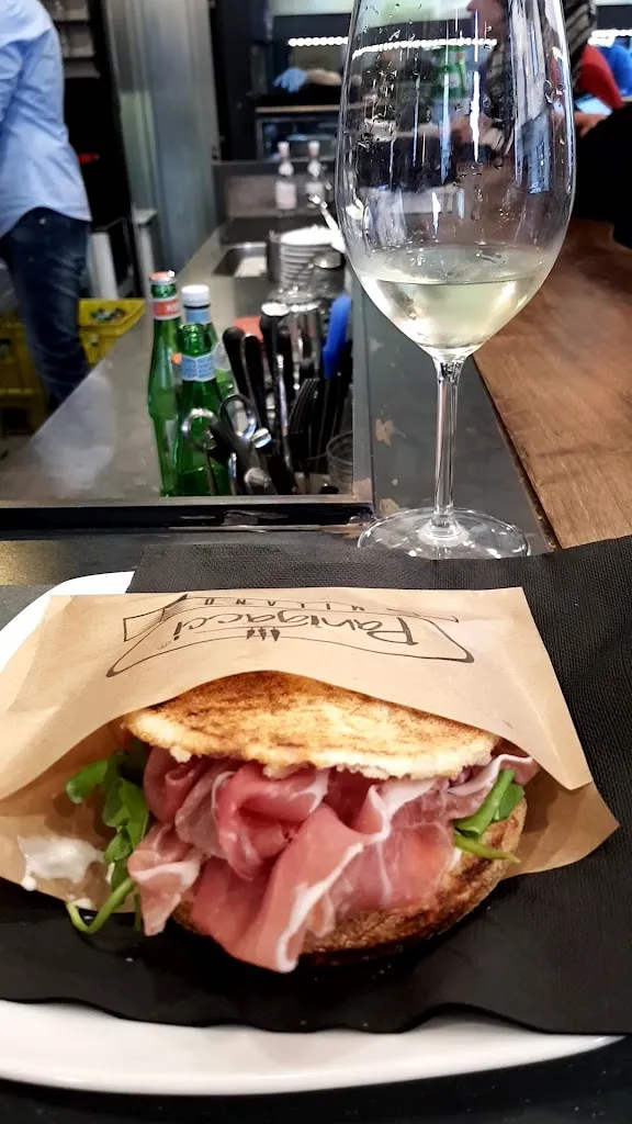 Panigacci Milano Bistrot_Città metropolitana di Milano_slider_image_2