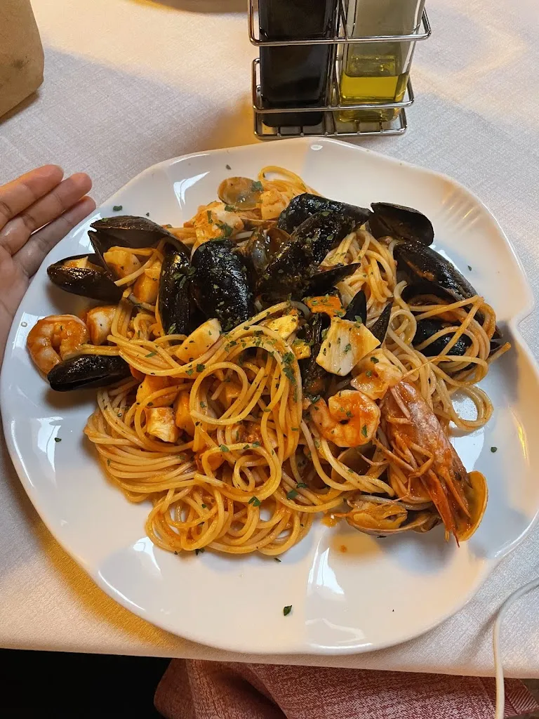 Pleng_Pizzeria Ristorante Vecchia Brianza_Colle Brianza_review