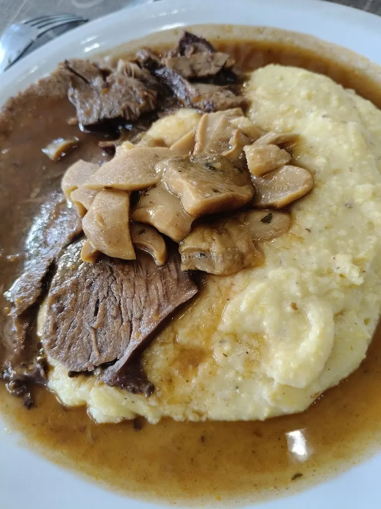 Laura Mancuso_Ristorante pizzeria edelweiss_Colla-Muggiasca_review