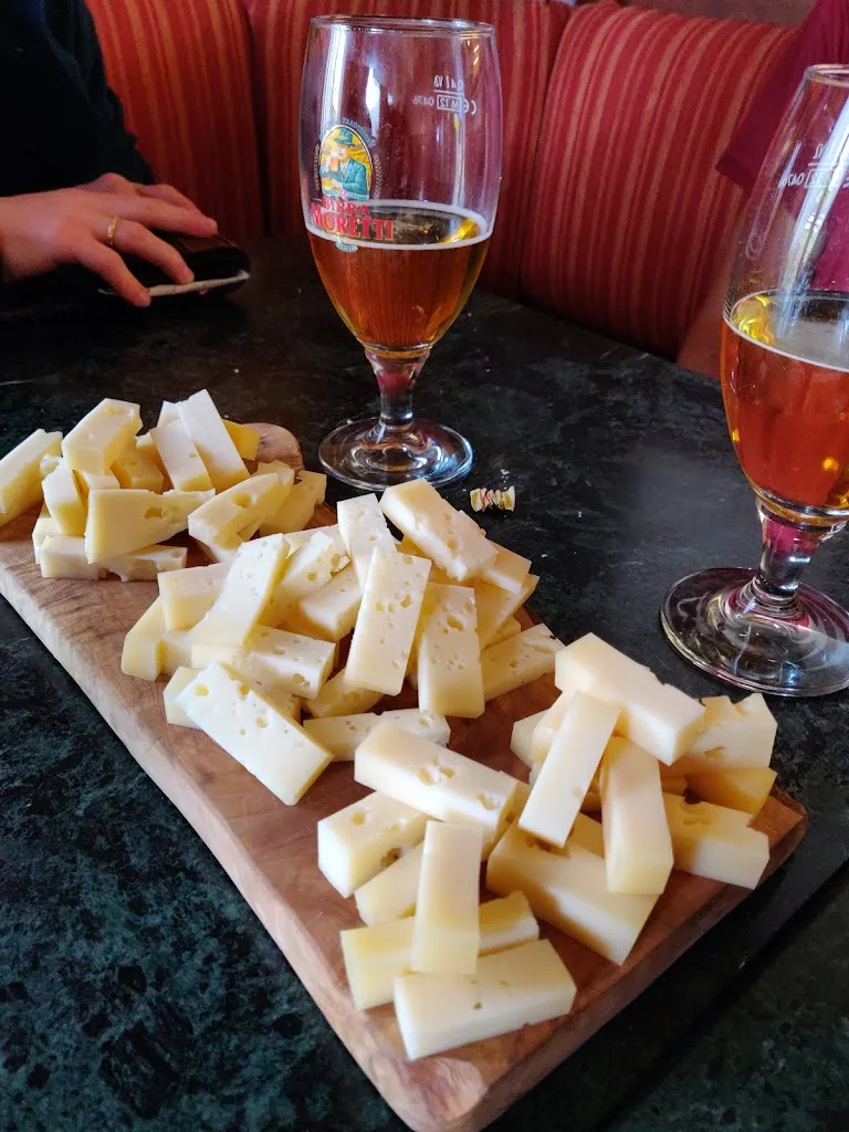 Stefano Attilio Spadacini_Bar Terry_Colla-Muggiasca_reseña