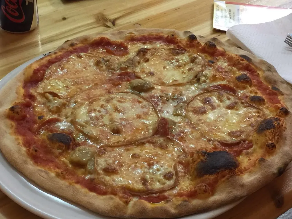 I Love Pizza restaurant in Colombaro-Timoline