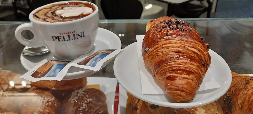 Civico 25 caffè_Cologno al Serio_slider_image_2