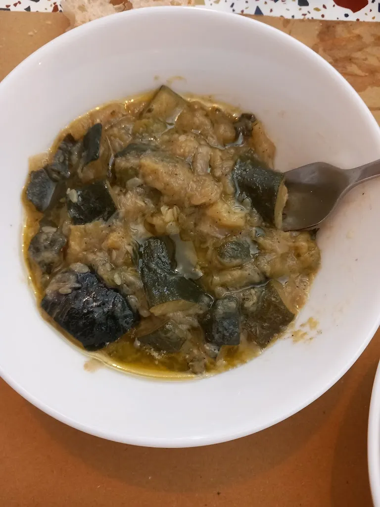 Cà Rossa Ristorante-Pizzeria-Locanda restaurant in Commessaggio