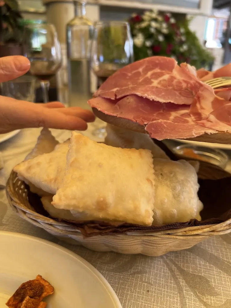 Ristorante Corte Bondeno_Commessaggio_slider_image_3