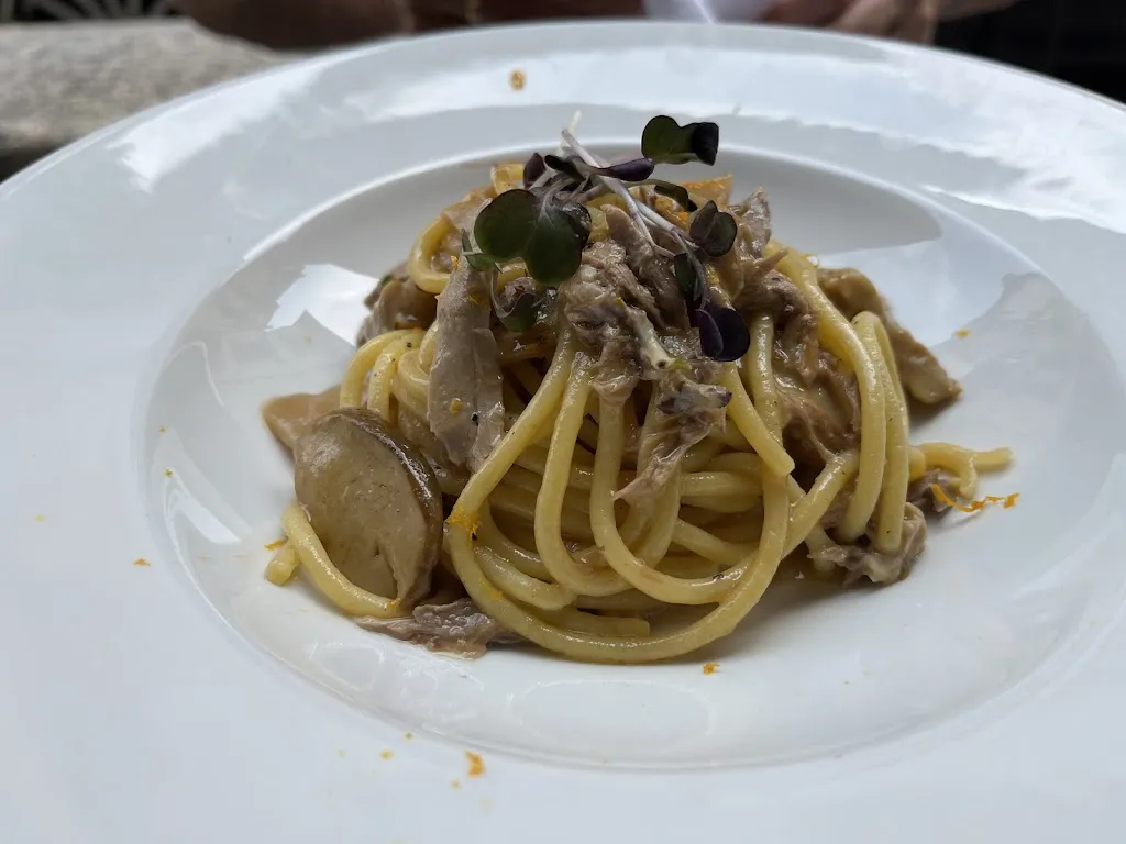 Julie Nathan_Ristorante Antica Locanda ai Portici_Commessaggio_review