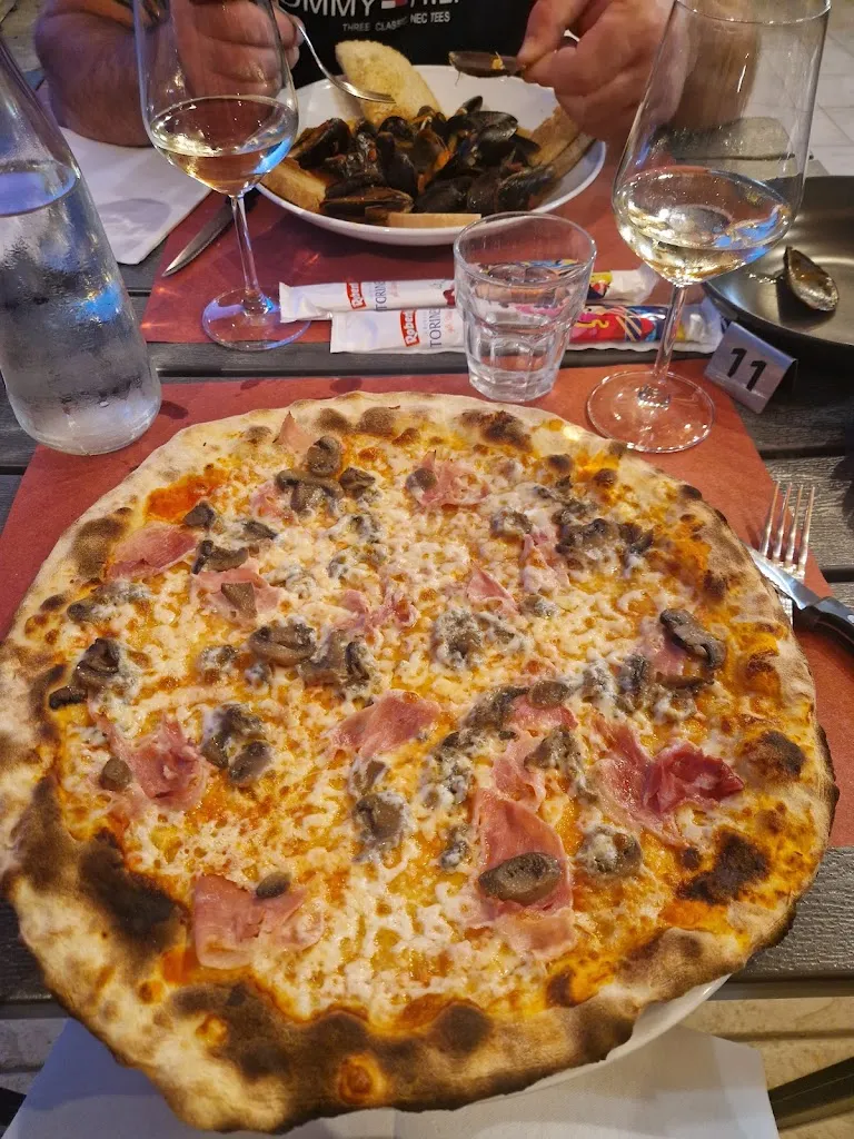 Il Rifugio Dei Briganti_Commessaggio_slider_image_2