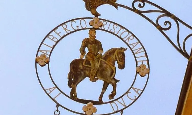 Albergo Ristorante Al Duca Sabbioneta_Commessaggio_slider_image_3