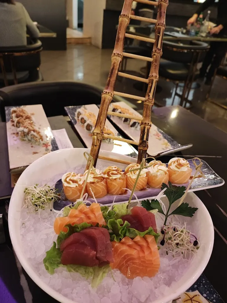 Iryna_Tokyo 258_Commessaggio_review