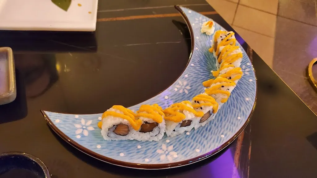 Konsuella_Tokyo 258_Commessaggio_review