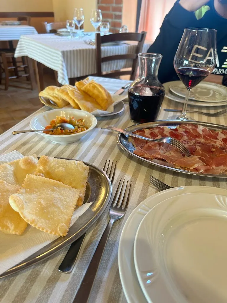 Francesco Cargoni_Agriturismo Corte Belfiore Elio Bresciani_Commessaggio_review