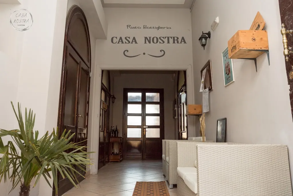 Risto Bottiglieria CASA NOSTRA restaurant in Commessaggio