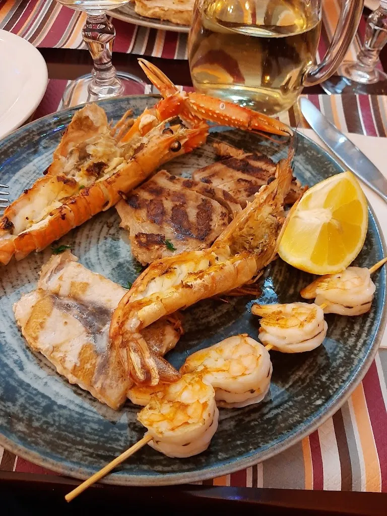 Paolo Granata_Al Villaggio_Copiano_reseña