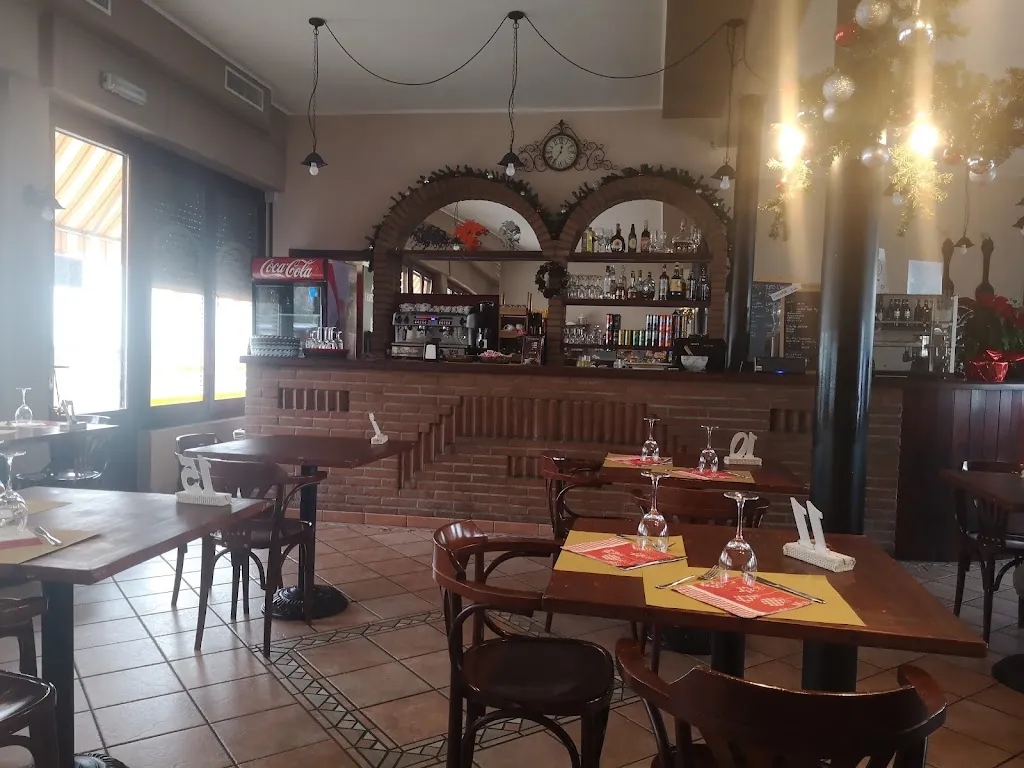 Ristorante Lago dei Cigni restaurant in Corgeno