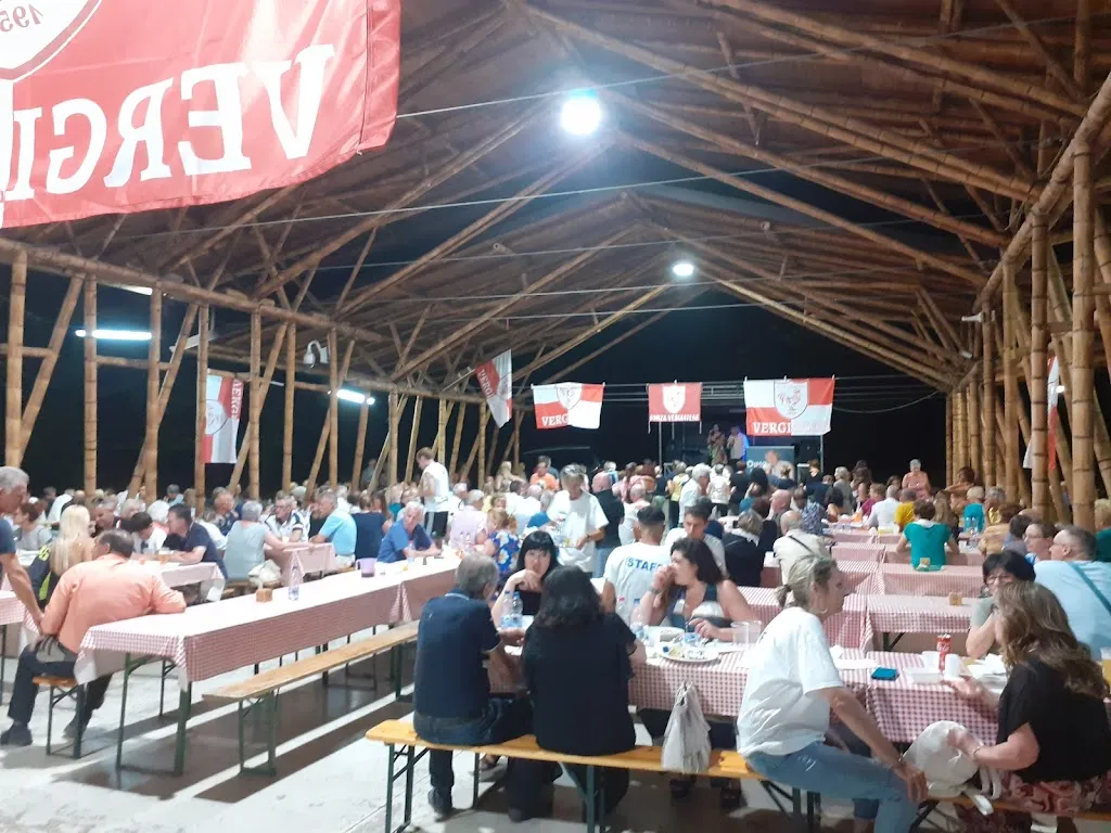 Jessica Roncolato_Bosco di Capra_Corgeno_review