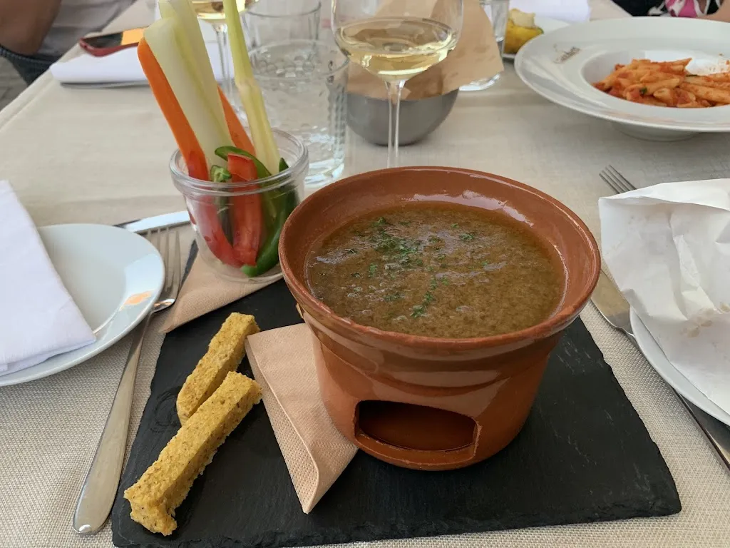 Sagee Levi_Gabbiano1983 - Specialità d'oca e grandi vini_Corte de' Cortesi_review