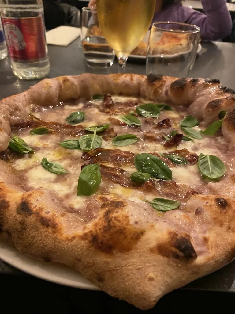 Antonio Elio Sirica_Camélia pizzeria contemporanea_Corbetta_review
