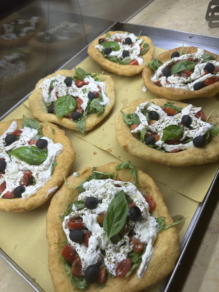 Menu_The Notorious_Apricena_image_3