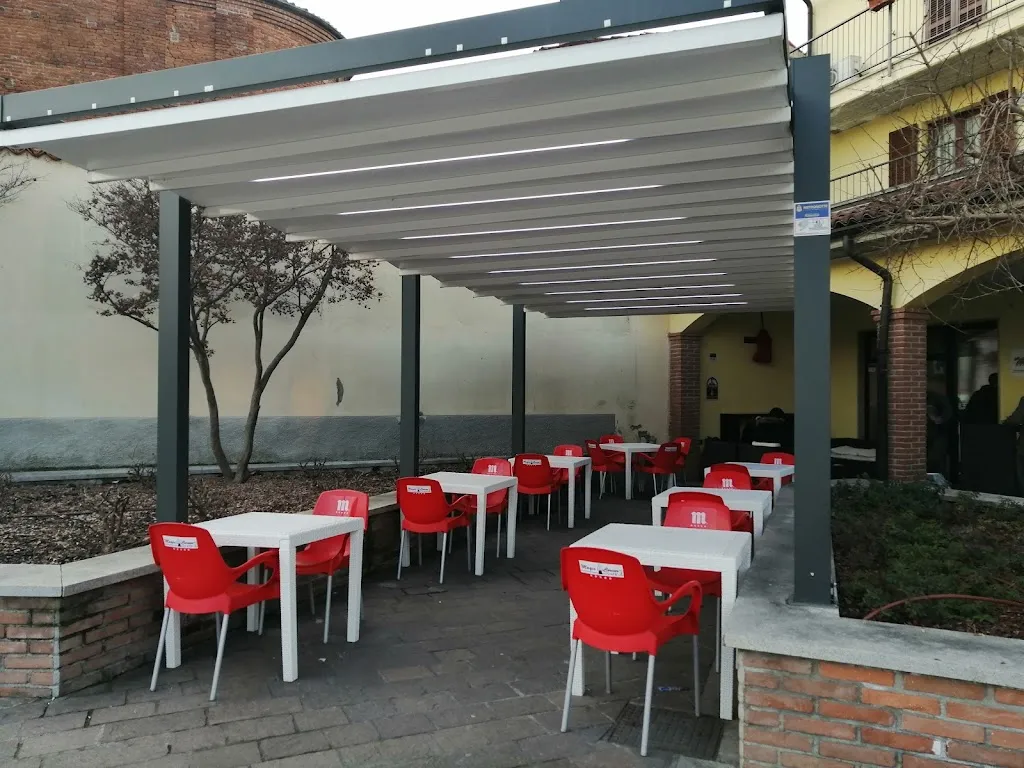 Magic Corner Cafè restaurant in Corteolona