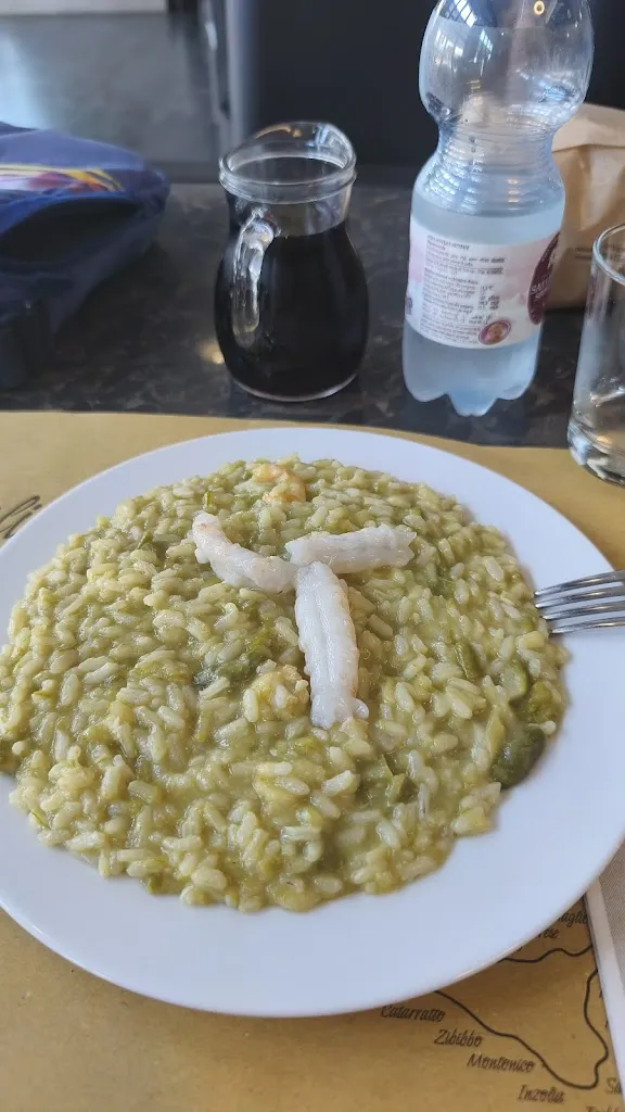 Leonardo Lorusso_Festivalland_Costa de' Nobili_review