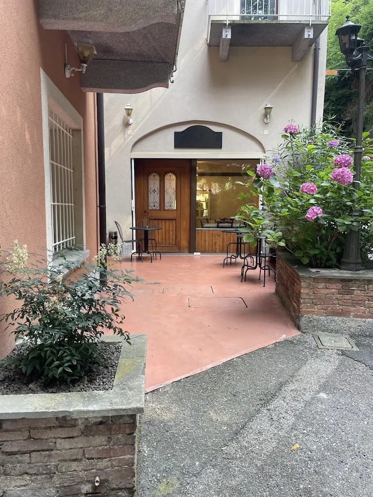 Ristorante Grotte di Realdino_Costa Lambro_slider_image_2