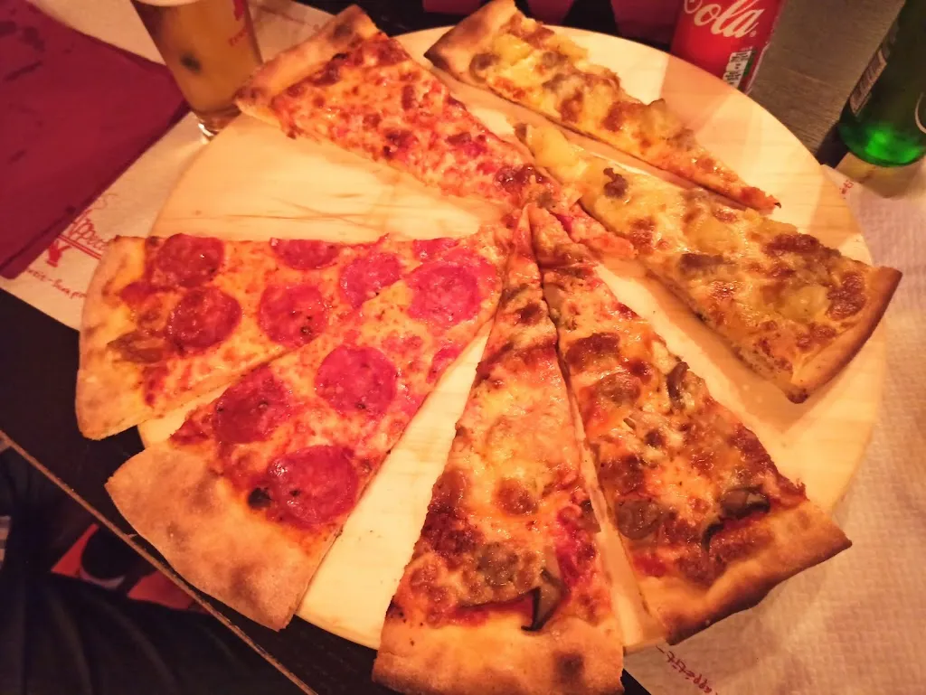 2.0 RistoPub_Apricena_slider_image_2