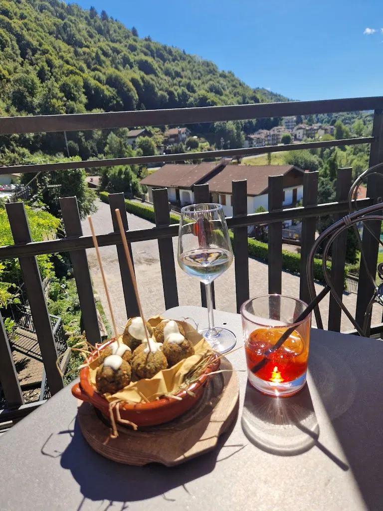 Ristorante la Taverna Rottigni_Costa di Serina_slider_image_3