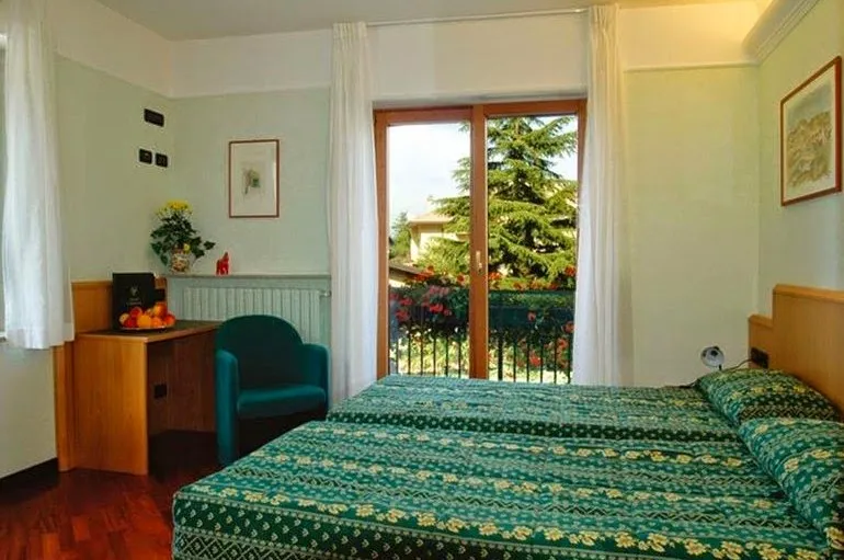 Albergo Ristorante Costa_Costa Valle Imagna_slider_image_2