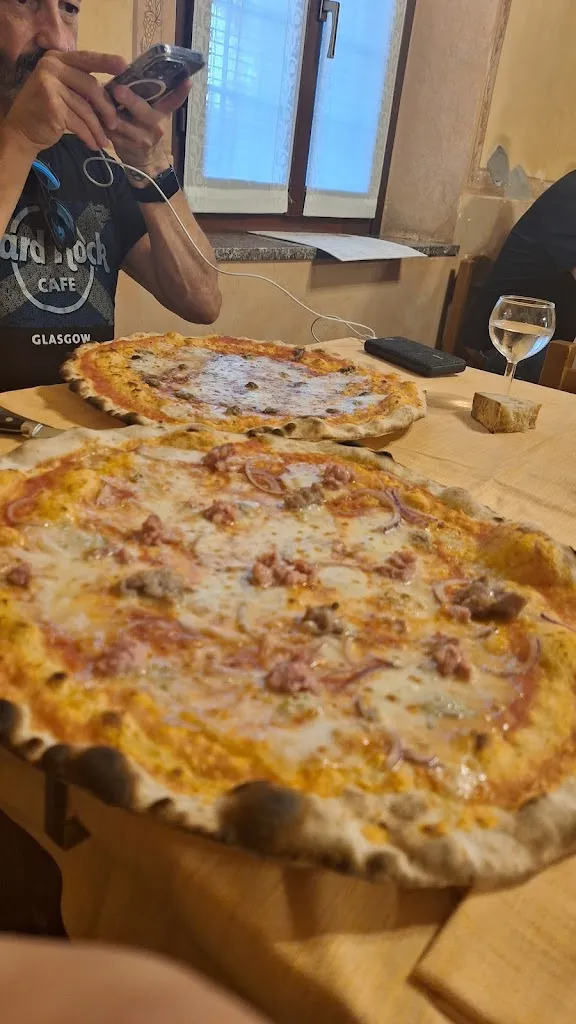 Stefan Herkenhoff_Antica Costese_Costa Sant'Abramo_review