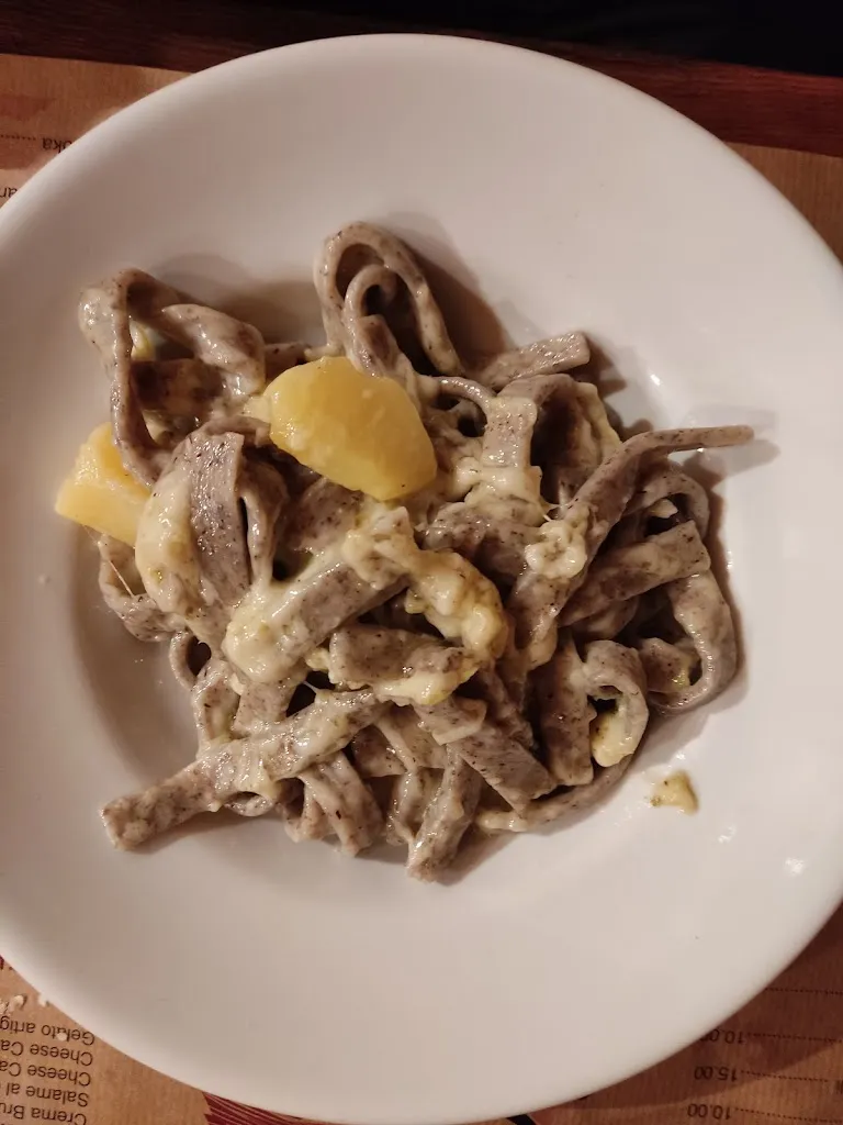 Serena Concetta Trombiero_Agriturismo La Selva_Cosio Valtellino_review