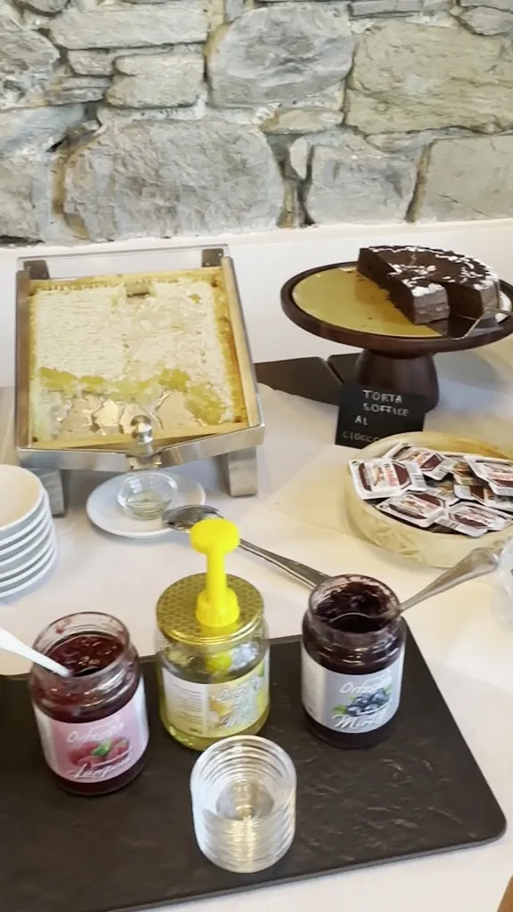 Shani Mastey_Agriturismo Ortesida_Cosio Valtellino_review