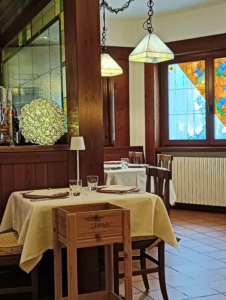 Da Gigi Crandola Ristorante Albergo restaurant in Crandola Valsassina
