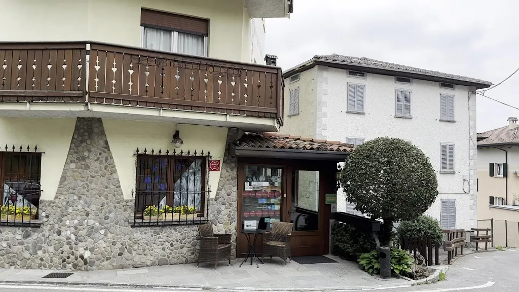 Da Gigi Crandola Ristorante Albergo_Crandola Valsassina_slider_image_2