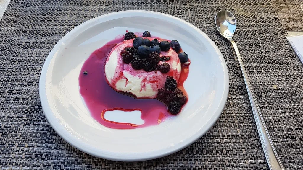 Roman Watkins_Osteria Il Gatto E La Volpe_Crandola Valsassina_review