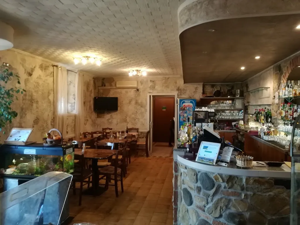 Trattoria Zucchello Belotti Giuseppa Di Belotti Renzo & C. Sas restaurant in Credaro