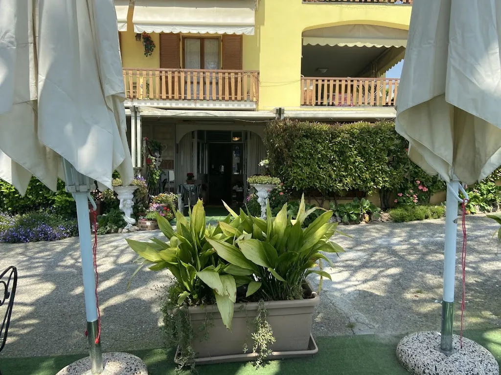 Trattoria Zucchello Belotti Giuseppa Di Belotti Renzo & C. Sas_Credaro_slider_image_3