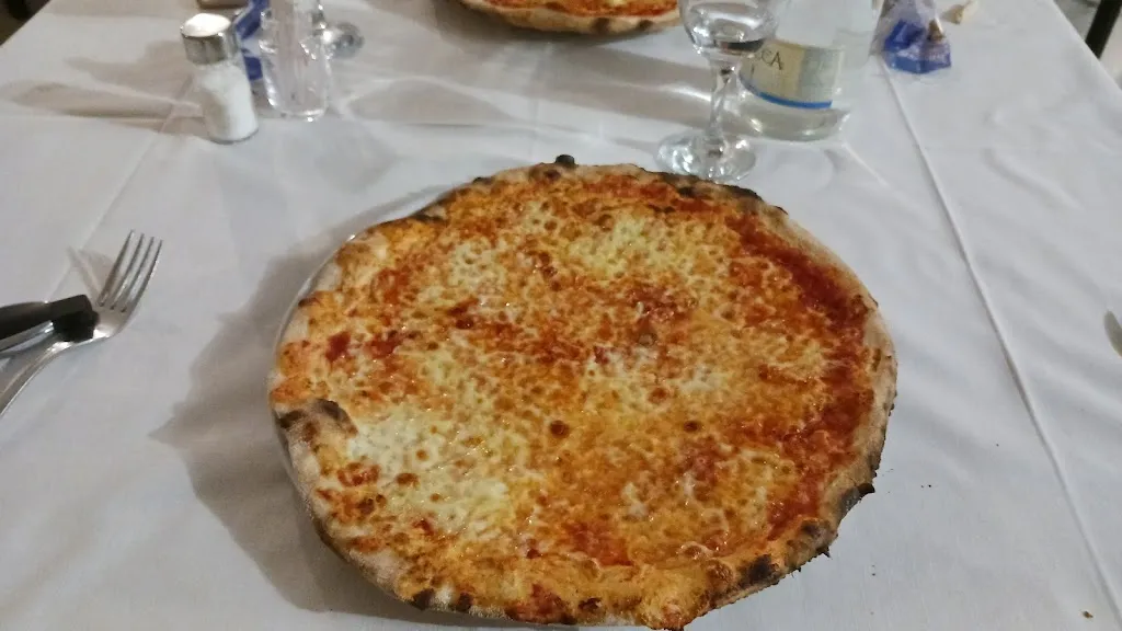 Albachiara ristorante e pizzeria_Credaro_slider_image_1