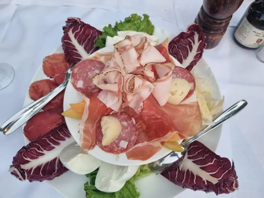 Ribot Restaurant_Cremosano_slider_image_3