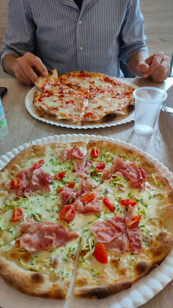 Menu_New Generation_Costa Volpino_image_2